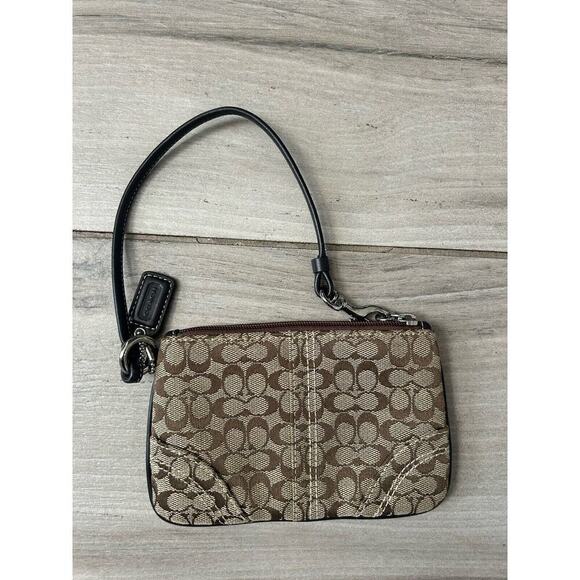 Coach Vintage Signature C Monogram Canvas Wristlet Leather Strap Y2K MF - Picture 2 of 5